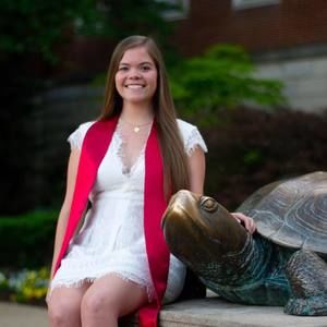 Meet your Posher, Danielle